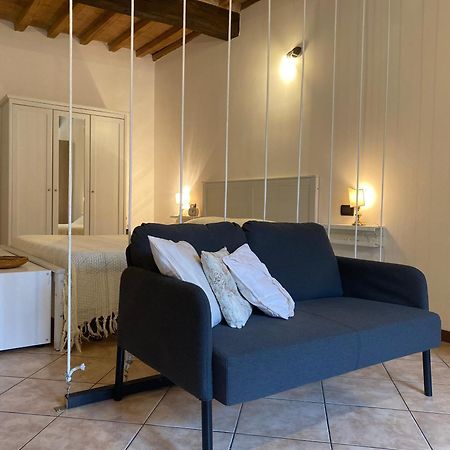 Teatro Inn - Timeless Charm Correggio Bagian luar foto